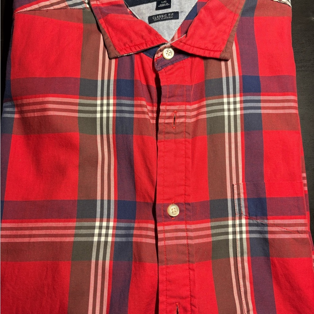 Tommy Hilfiger Red Plaid Button-Up Shirt - L